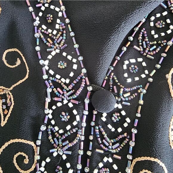 Tan CHHO made in India sequins skirt and cardigan set - Picture 13 of 16